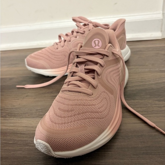 LULULEMON Athletica Pink Athletic Shoes - Picture 5 of 7